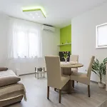 Sky * פודסטראנה