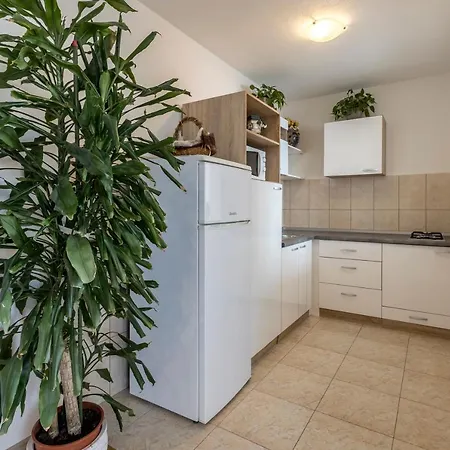 Sky Apartment Podstrana